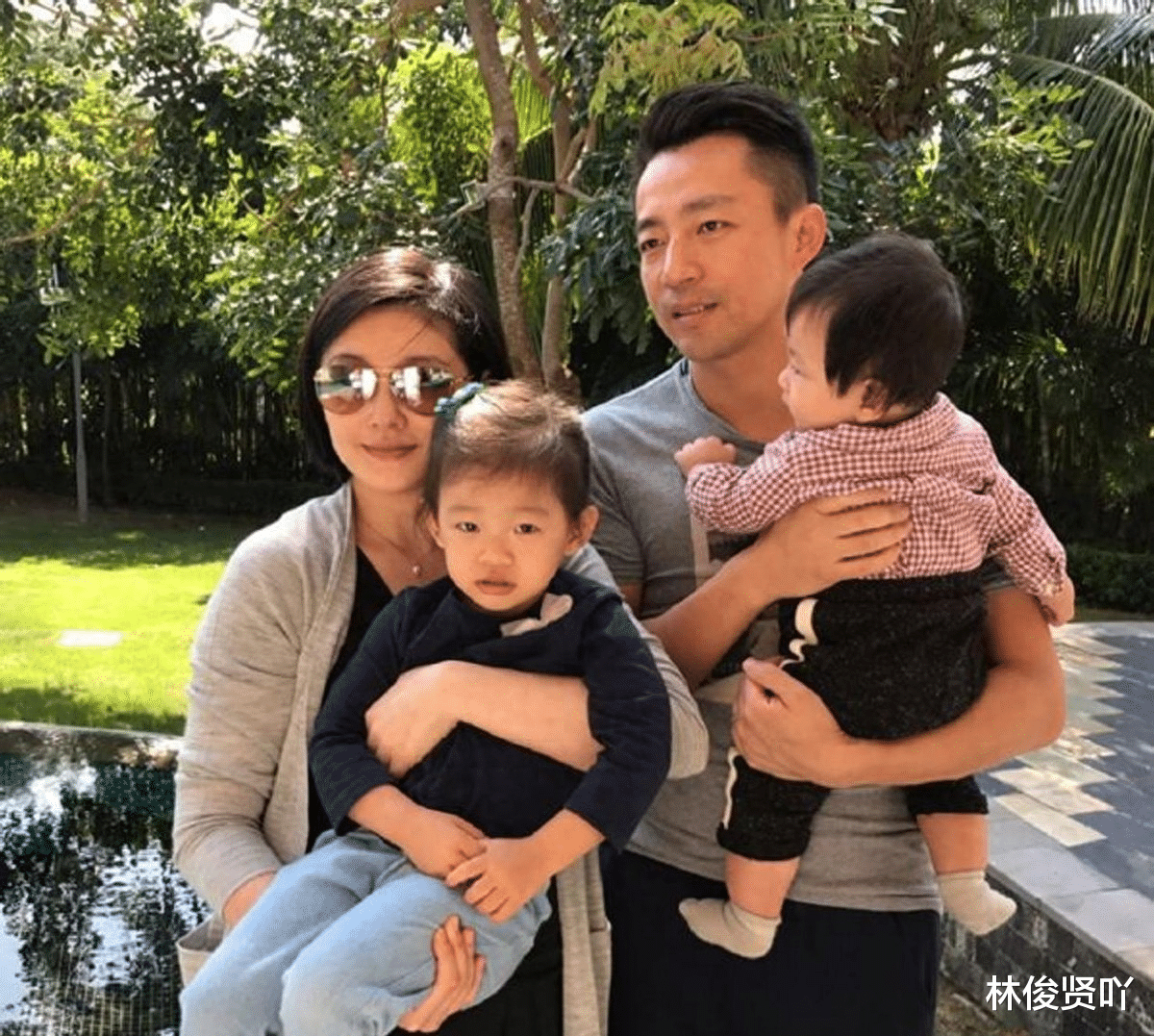 下失去母亲的悲伤继父具俊晔暴瘦很多AG旗舰厅大S儿子难得露面暂时放(图6)