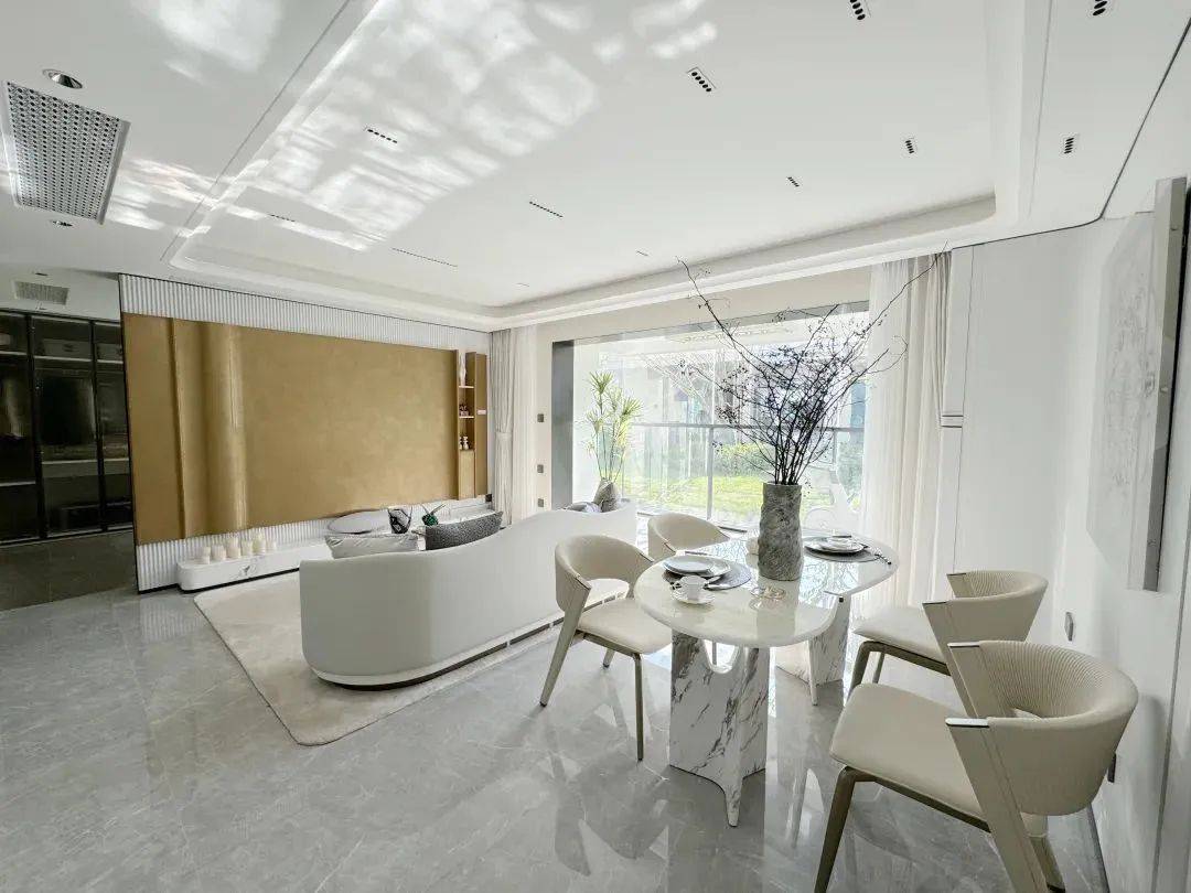 7号线万方TOD大城全面进阶加推89-110㎡产品 共计142套 89㎡户型首次推出AG旗舰厅ios版2025 上海 招商时代乐章+招商中旅·观境北上海TOD精奢人居标杆(图3)